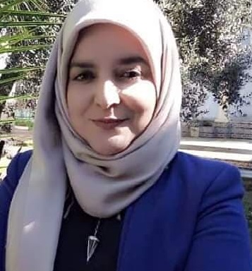نادية الزاير:مدربة تنمية بشرية 