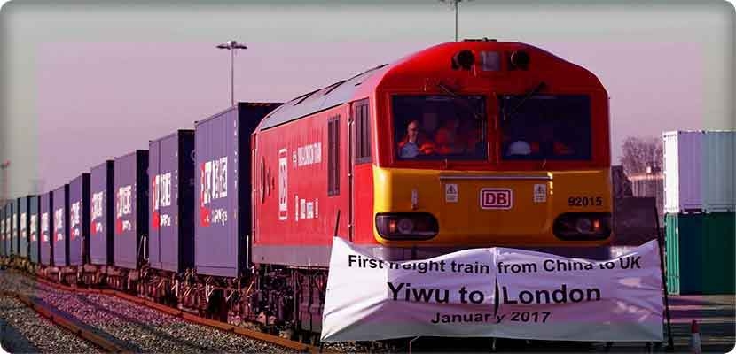 السكك الحديد الصينية تقدم خدمة قطارات نقل البضائع إلى المقاصد الأوروبية ومن ضمنها مدريد وهامبورغ، وهي جزء من الجهود المبذولة لإحياء طريق الحرير الأسطوري للتجارة مع الغرب.