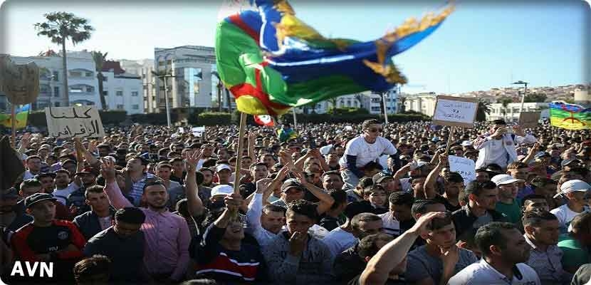 تظاهرة في الحسيمة شمال المغرب الخميس 18 ايار/مايو 2017 للتنديد بالفساد