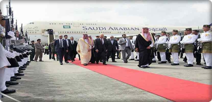 وصول العاهل السعودي الملك سلمان بن عبد العزيز الى ماليزيا